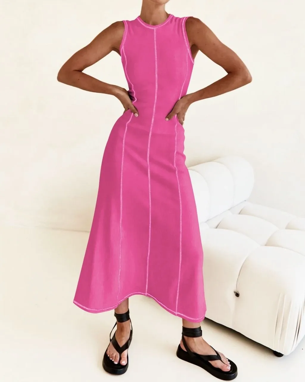 CONTRAST SEAM MAXI DRESS