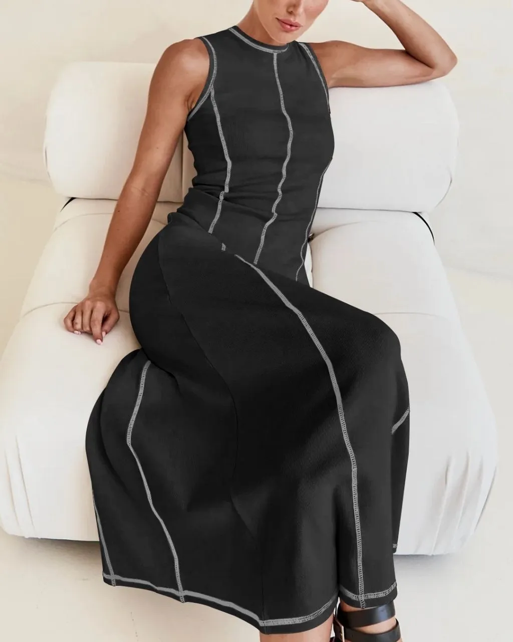 CONTRAST SEAM MAXI DRESS