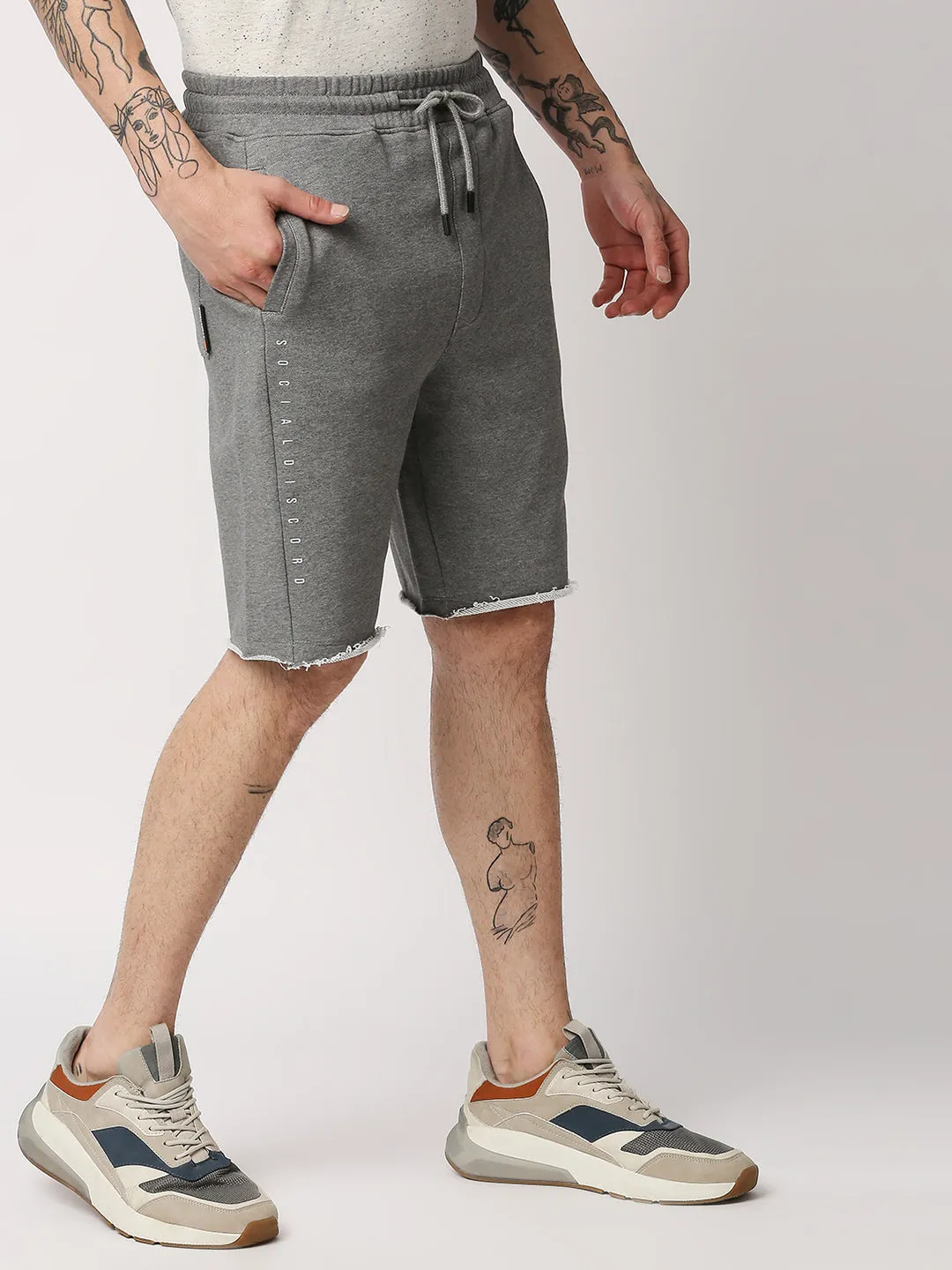 Disrupt Mens Grey Raw-edge Hem Graphic Print Shorts