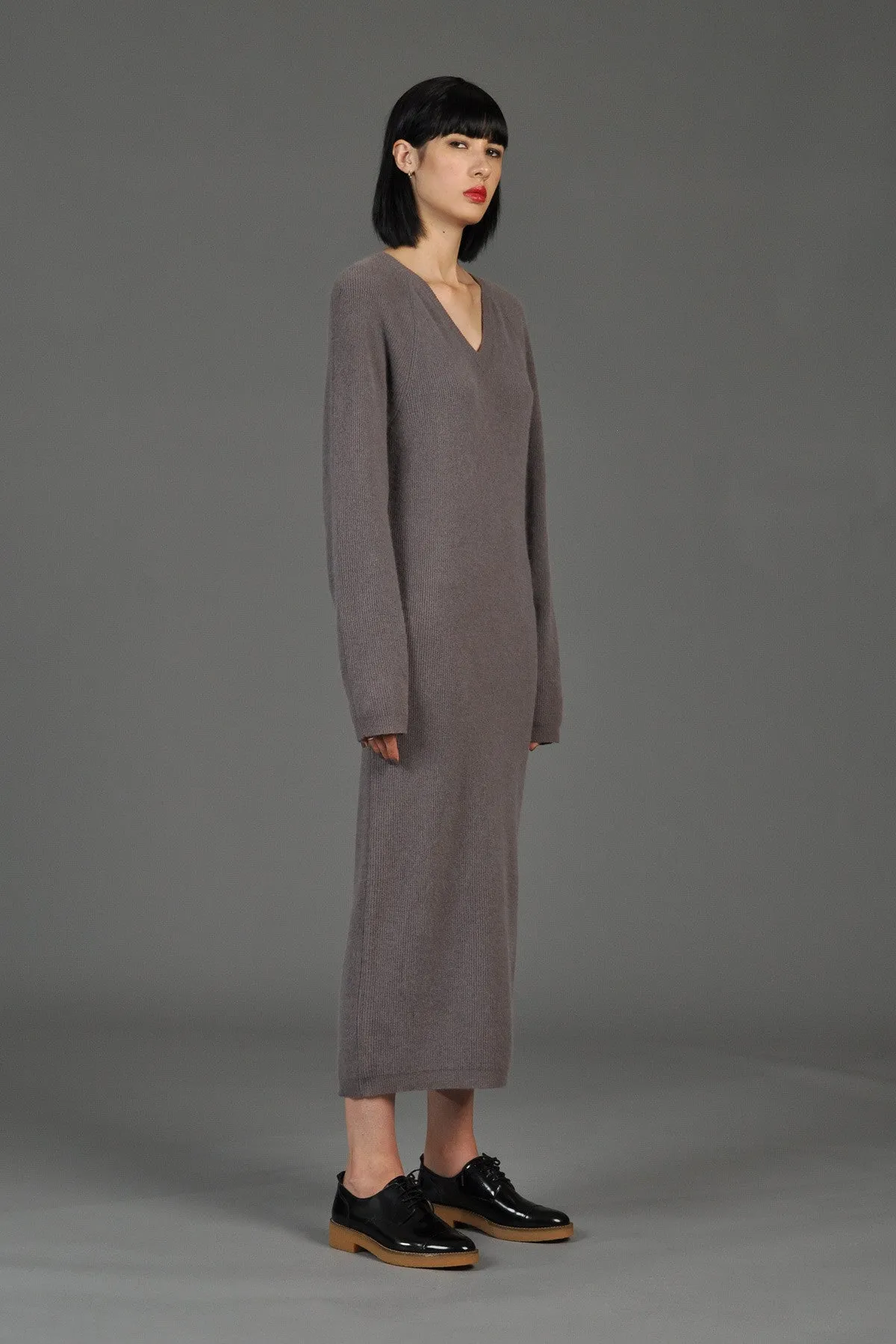 Minimal Angora   Lambswool V-Neck Maxi Sweater Dress