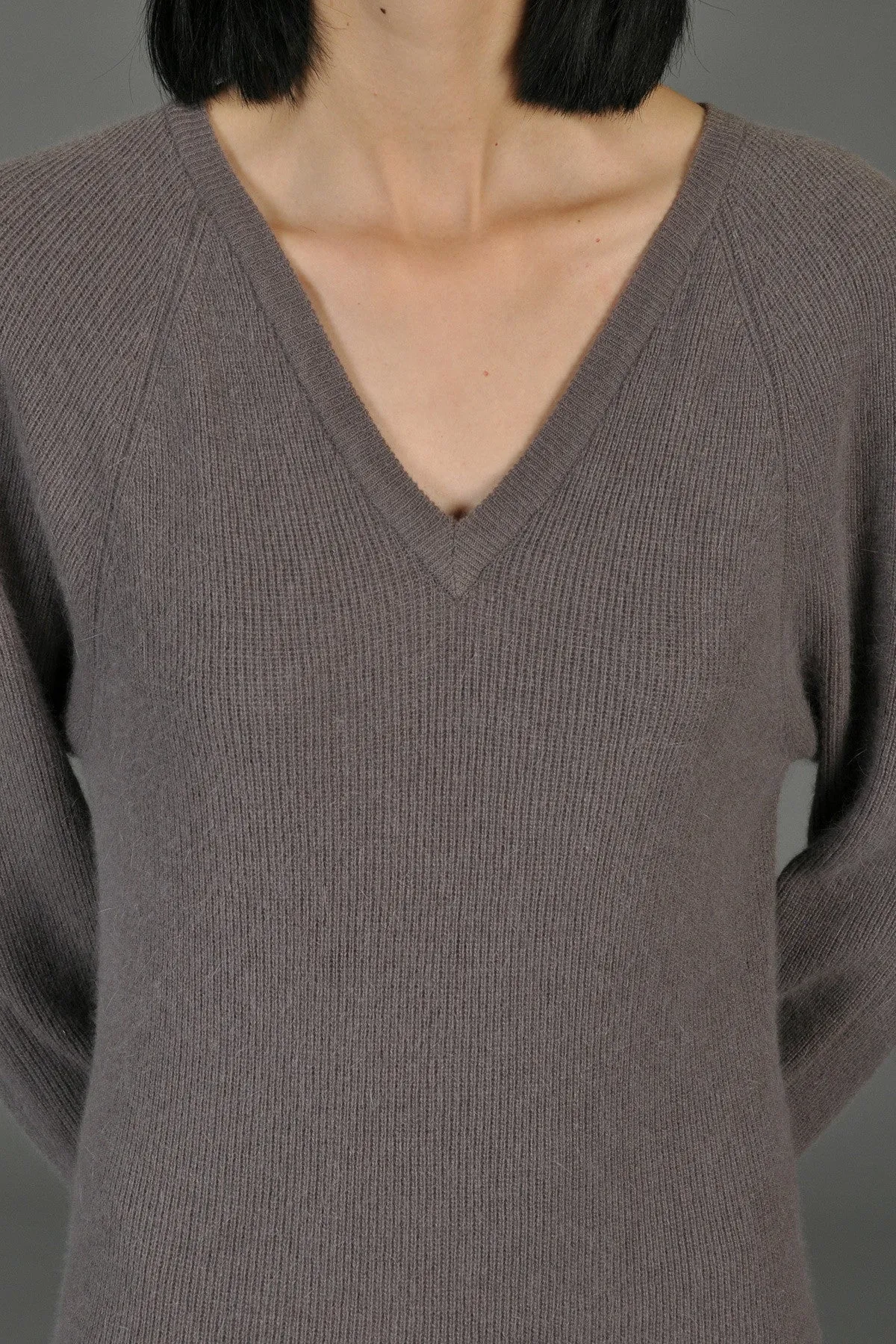 Minimal Angora   Lambswool V-Neck Maxi Sweater Dress