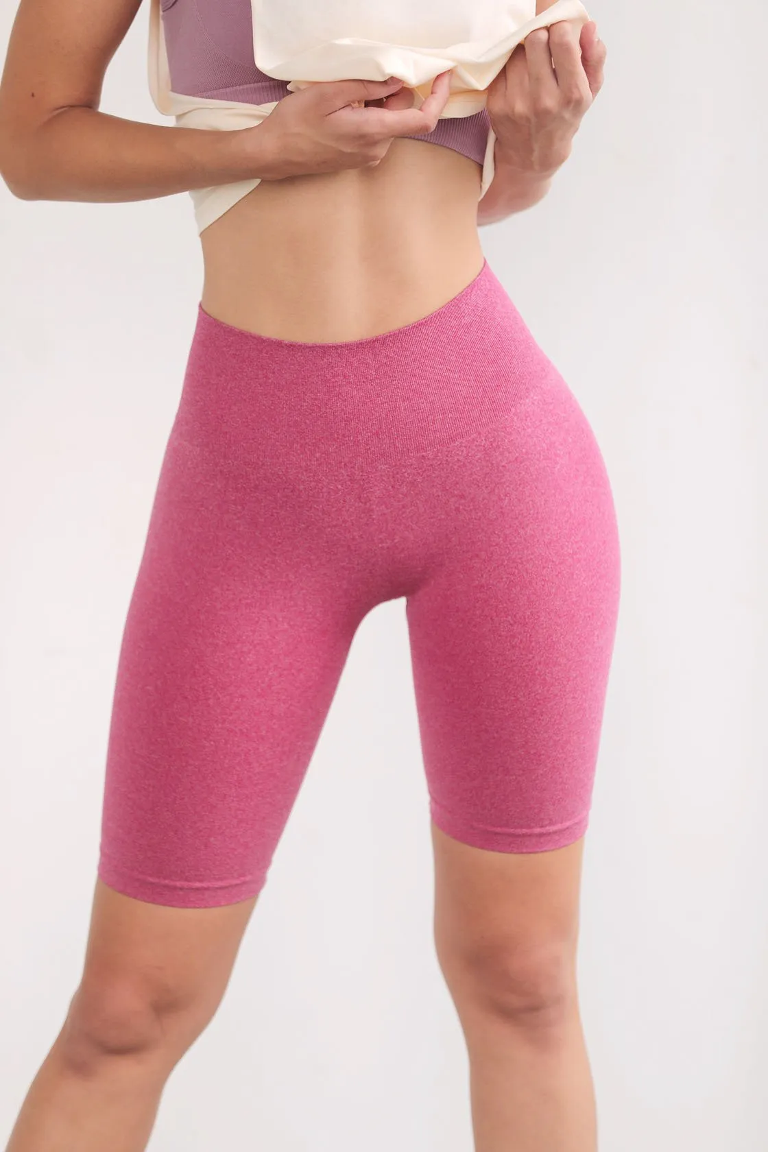 Red Seamless Contour Biker Shorts