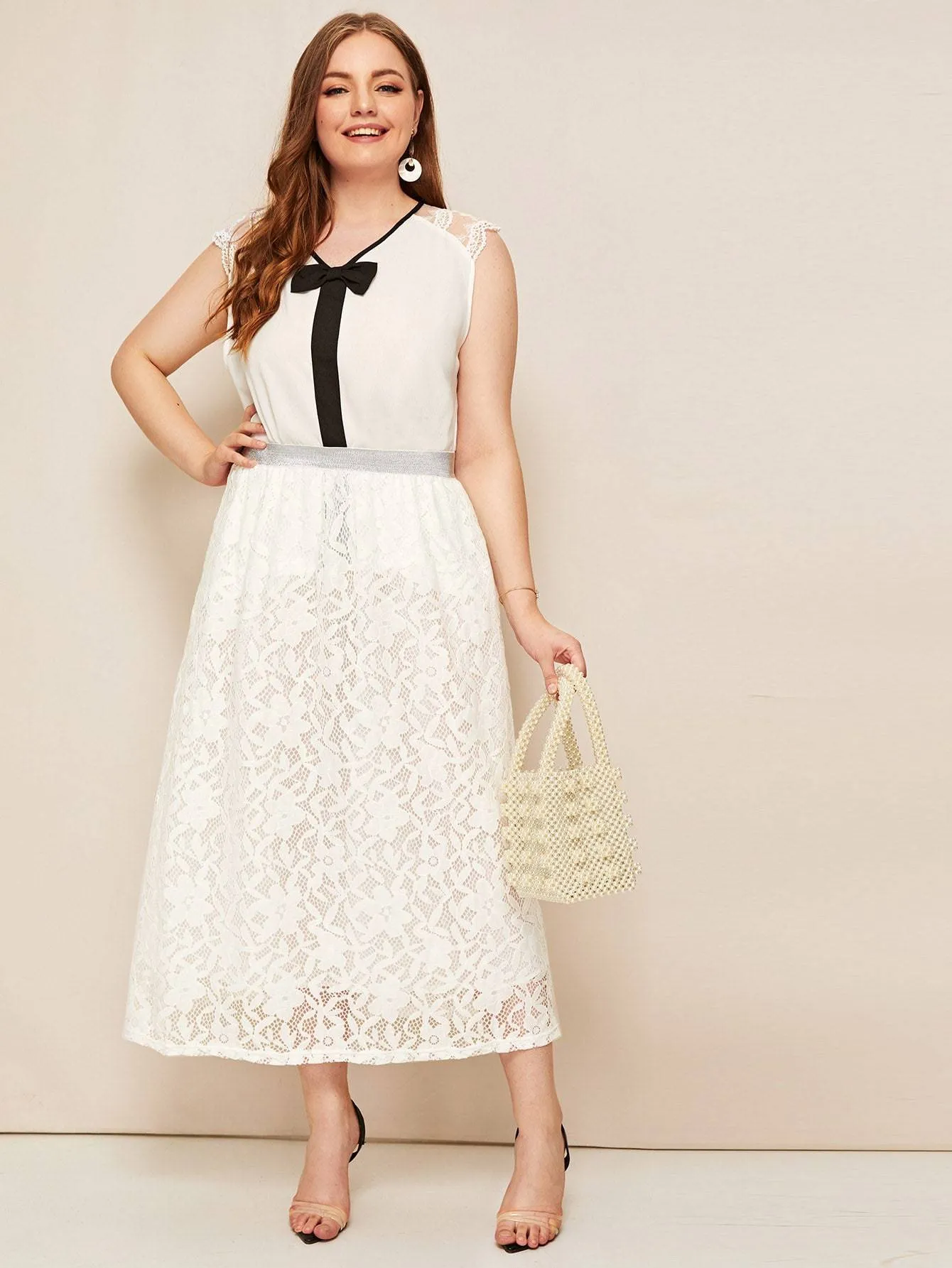 SHEIN Plus Solid Sheer Lace Skirt