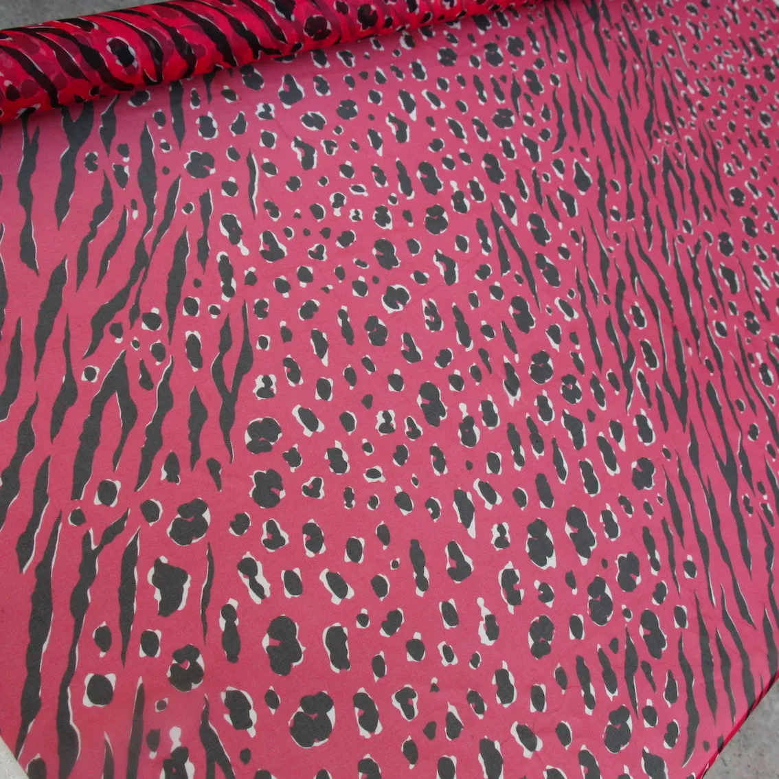 Super Cat - Silk Organza